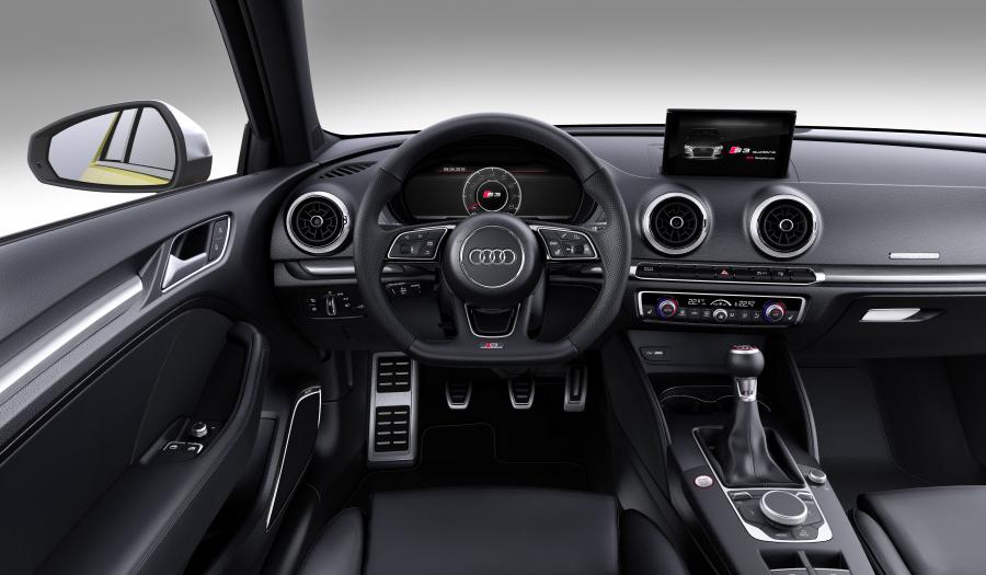 Торпедо Audi S3 (8V) 2016 года  (WW) (фото 8 из 18)